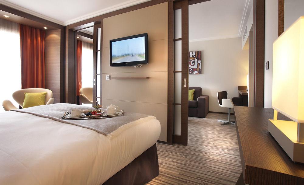 Ac Hotel By Marriott Ambassadeur Antibes - Juan Les Pins Екстер'єр фото