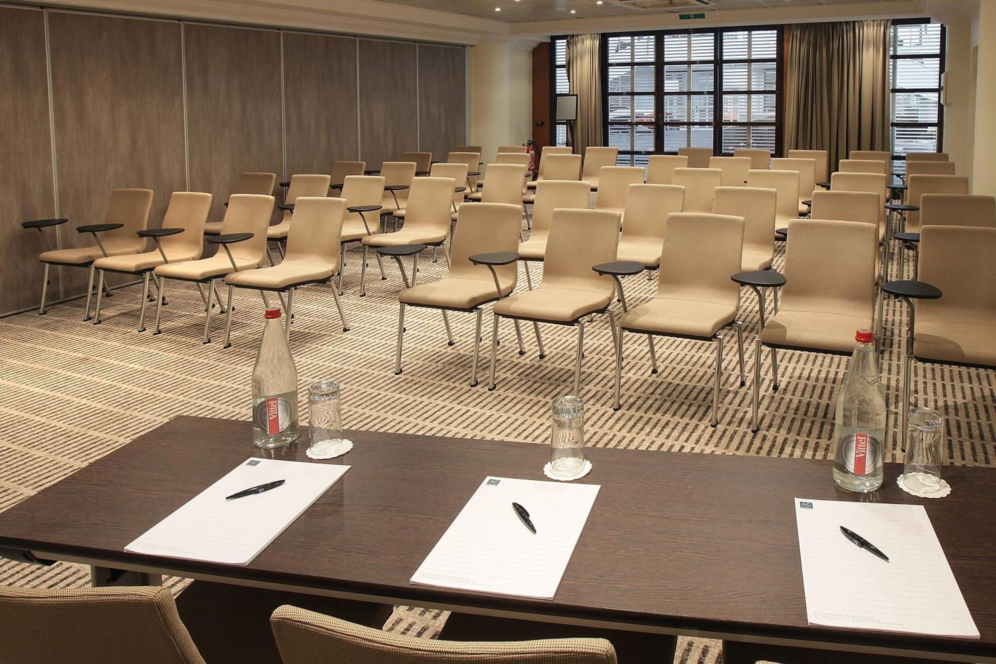 Ac Hotel By Marriott Ambassadeur Antibes - Juan Les Pins Екстер'єр фото