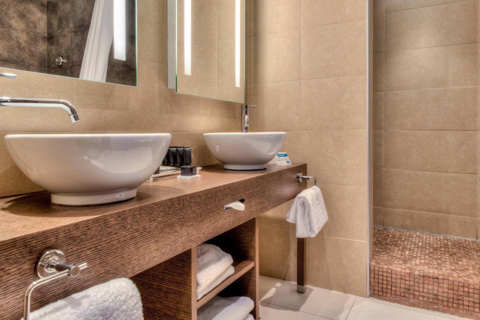 Ac Hotel By Marriott Ambassadeur Antibes - Juan Les Pins Екстер'єр фото