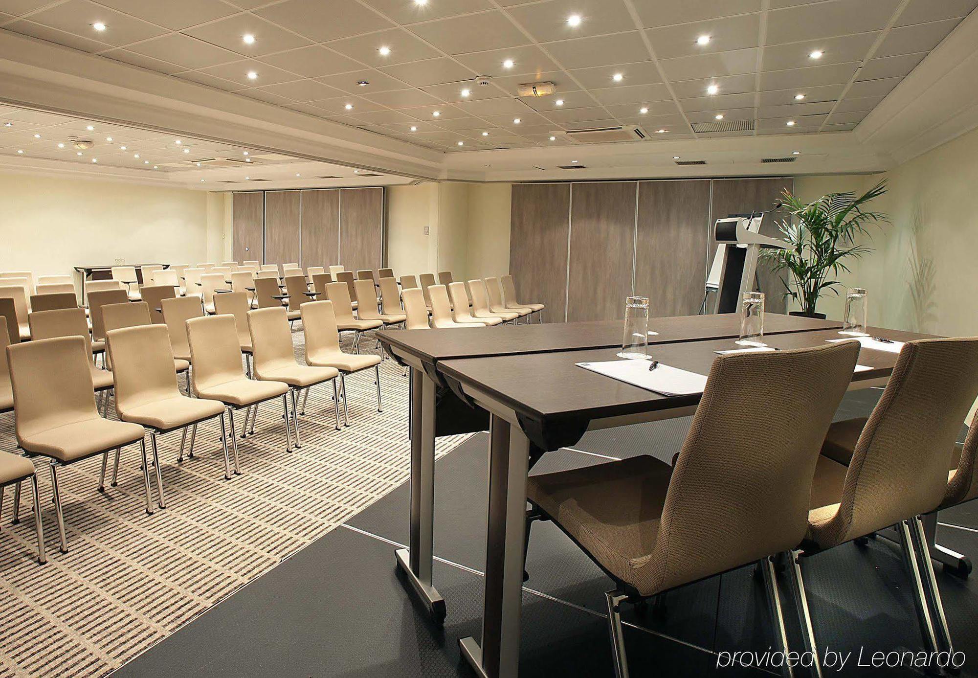 Ac Hotel By Marriott Ambassadeur Antibes - Juan Les Pins Бізнес фото
